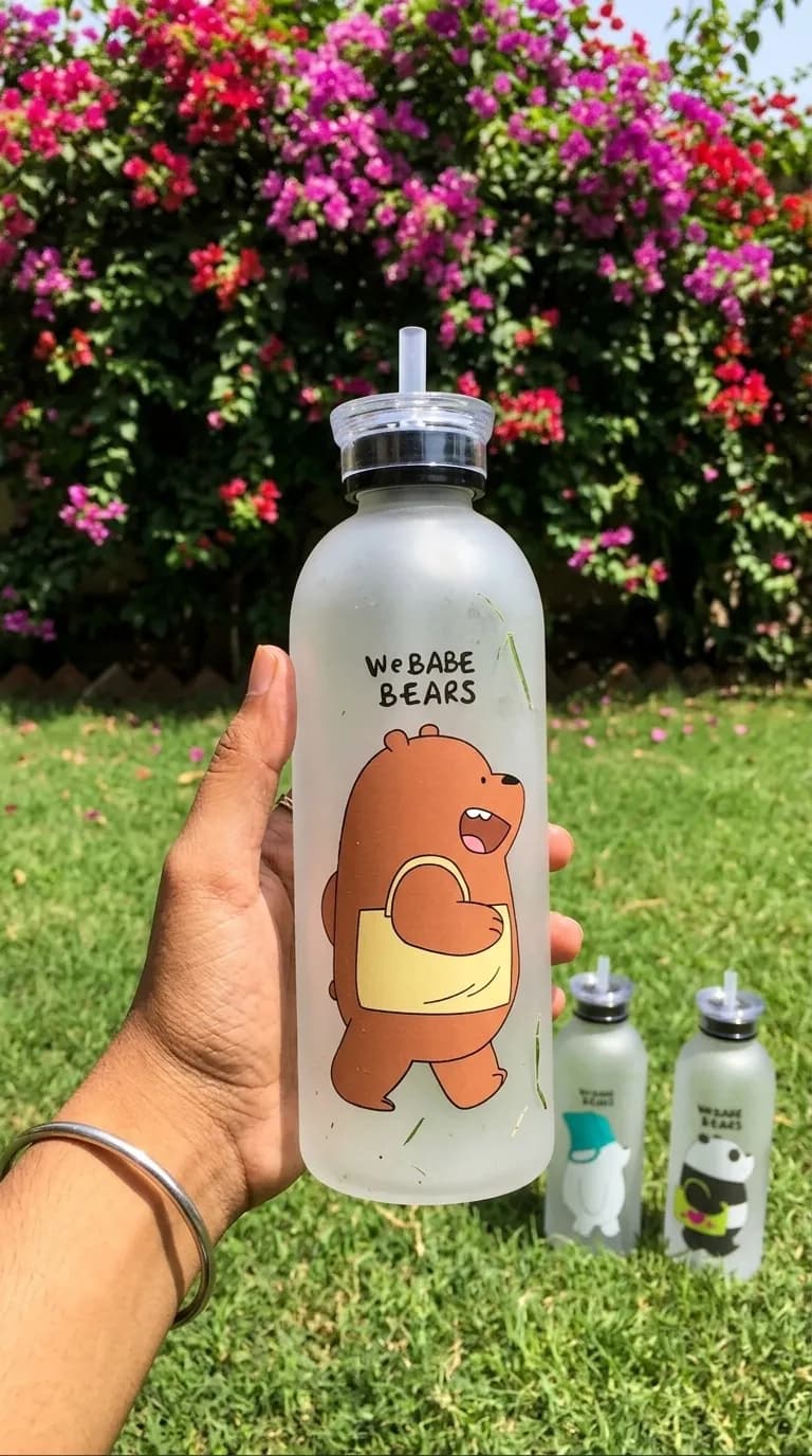 Thrifited FrostyBear™ 1000ML Leakproof Hydration Bottle Assorted Frosted Colors colorway — photo 2 of 6 | VYV Pakistan