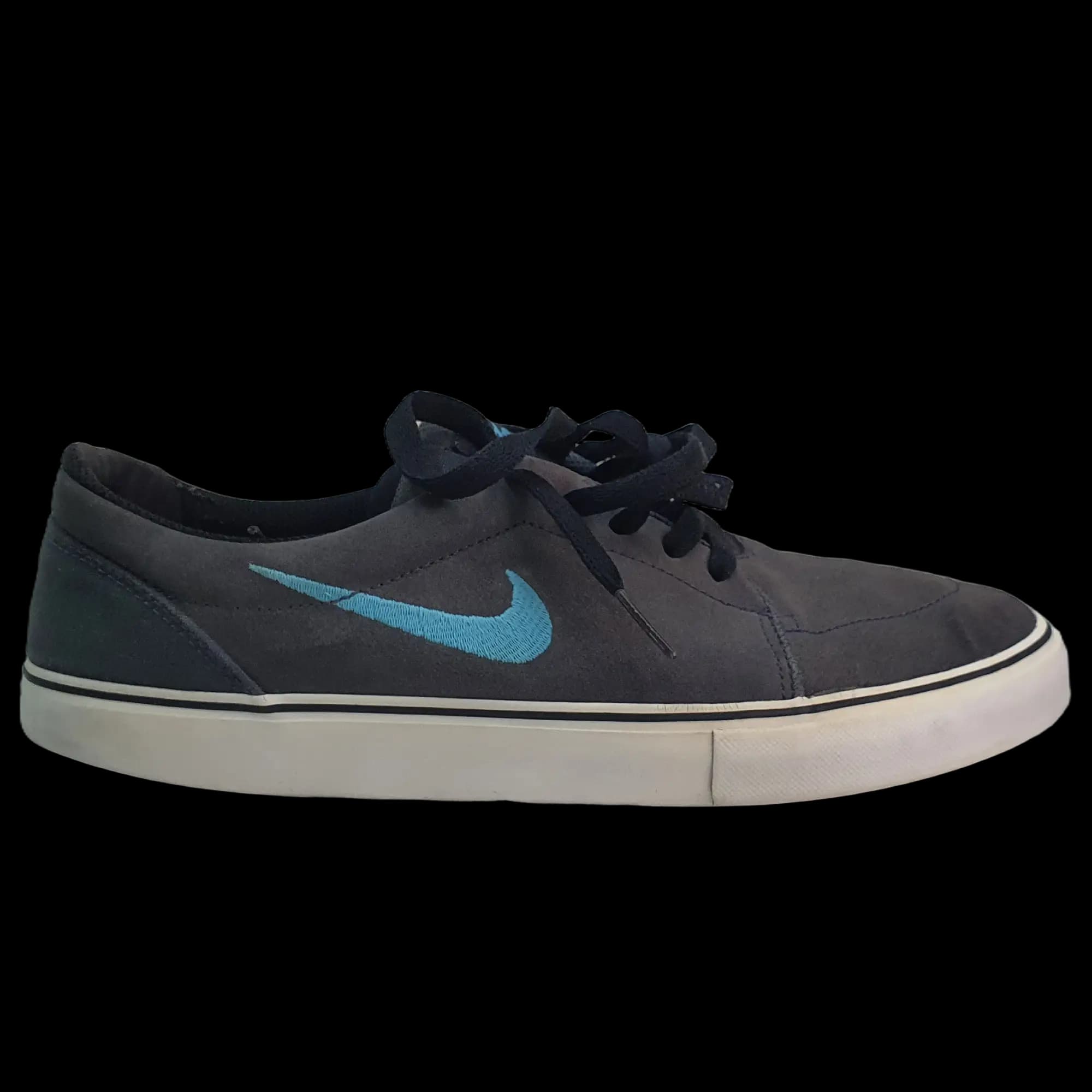 Thrifited Nike SB Satire Low Skate Shoes - Grey with Blue Swoosh See photos colorway sneakers — 9/10 condition | VYV Pakistan